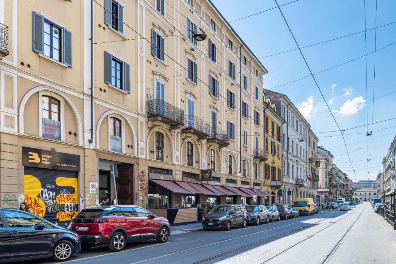 Easylife - Romantico Appartamento Sulla Darsena Milão Exterior foto